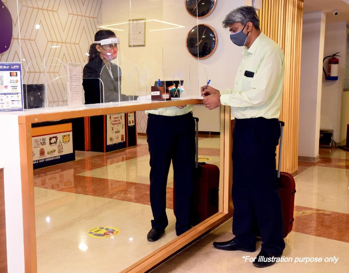Oyo 11752 Hotel Sun Palace Residency Indirapuram エクステリア 写真